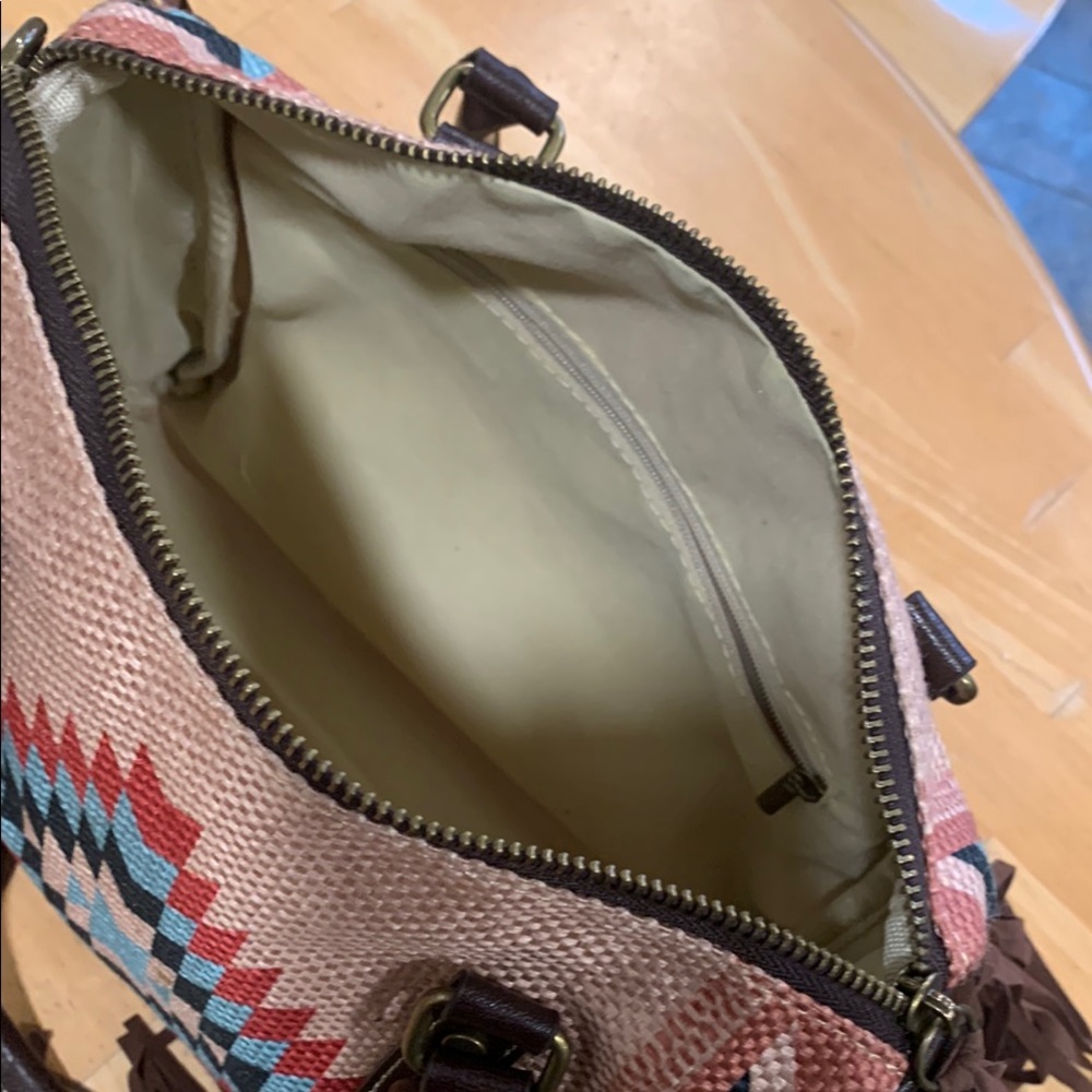 Fringed Aztec Pattern Bag - image 6
